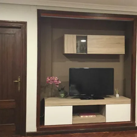 Azafranal-parking Gratis- Apartamento *